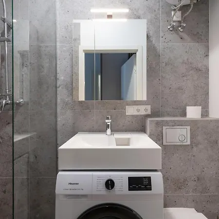 Hook Old Town Economy