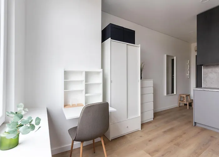 Apartment Hook Old Town Economy *