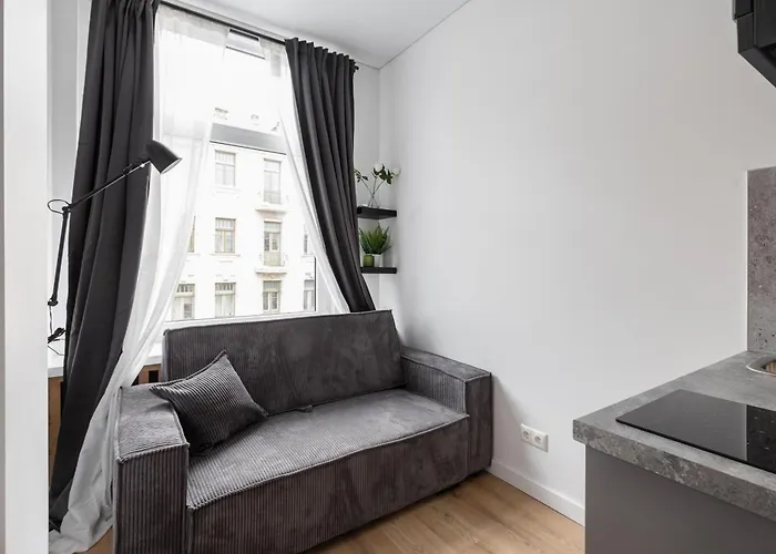 Apartment Hook Old Town Economy *